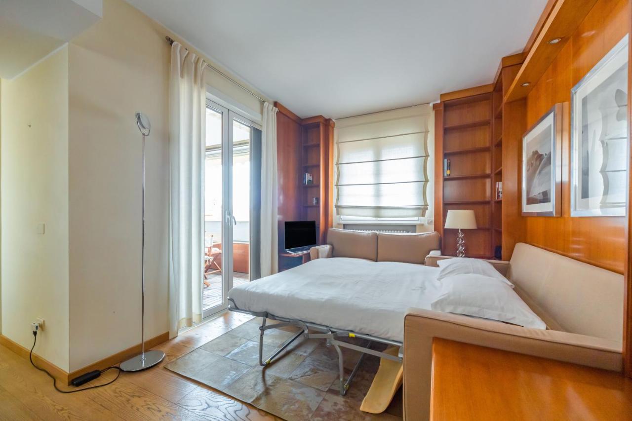 Cozy Apt - Corso Vercelli & Conciliazione M1 Milano Esterno foto